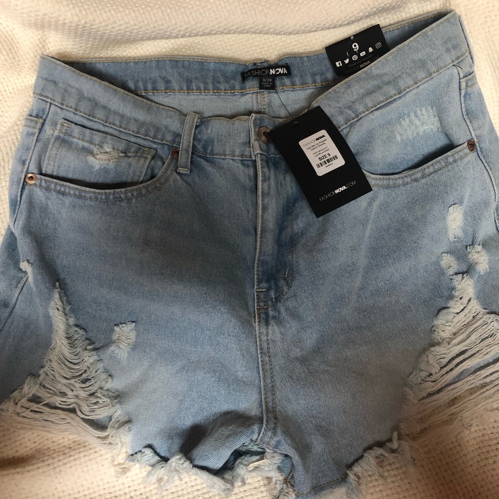 NWT FashionNova Shorts